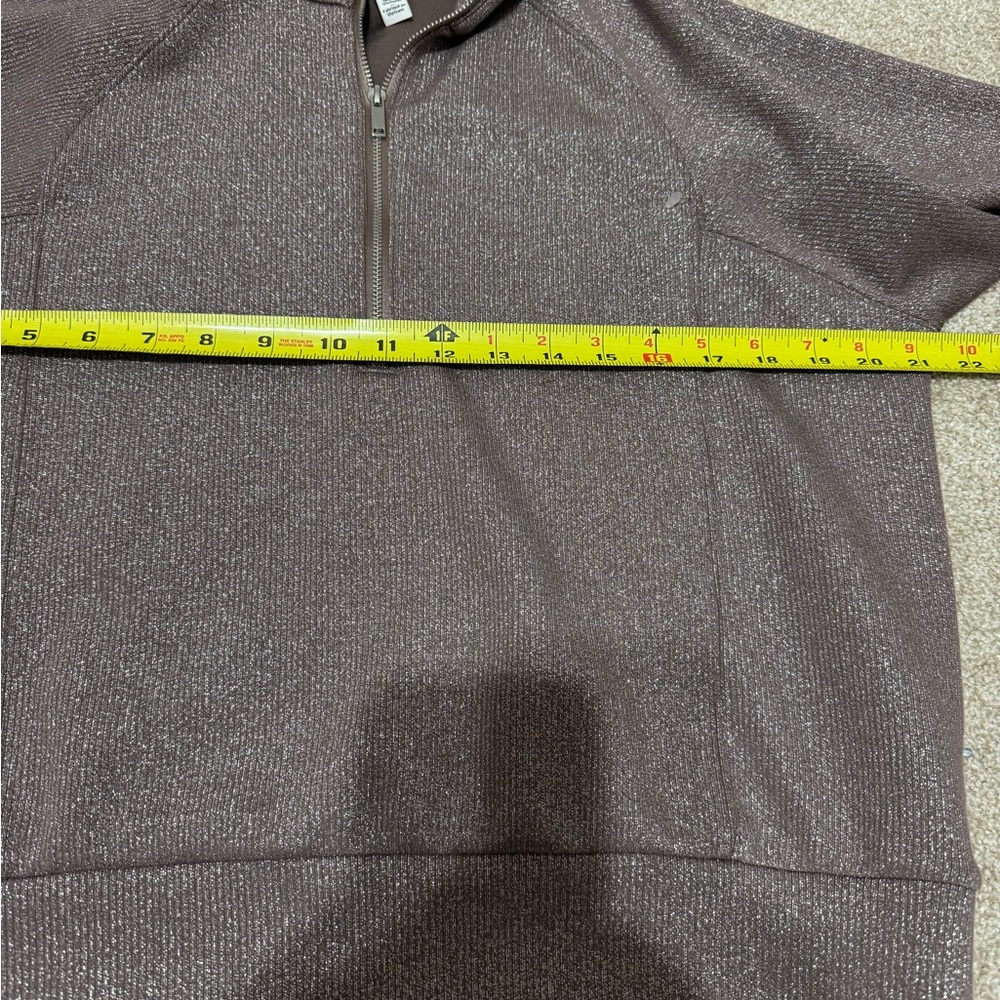 SPANX Shimmer Half-Zip Pullover - Dusty Mauve Size Small LIKE NEW - Picture 8 of 9